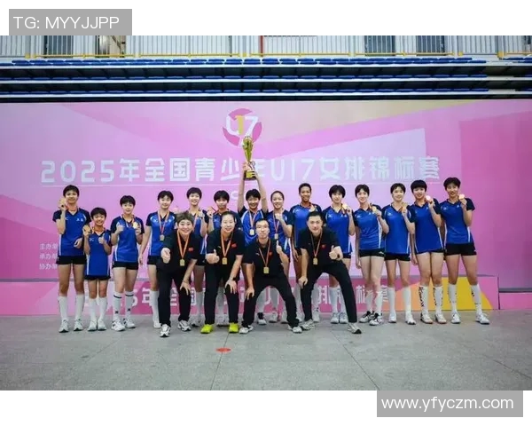 上海排球队以77分领跑冠军赛积分榜展现强劲实力与团队合作精神 上海排球队以77分领跑冠军赛积分榜展现强劲实力与团队合作精神